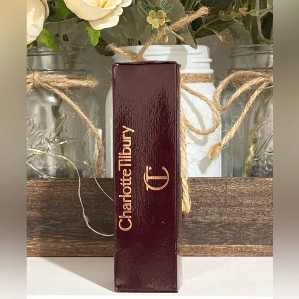 Charlotte Tilbury Airbrush Flawless Setting Spray 1.1 oz Travel Size NIB